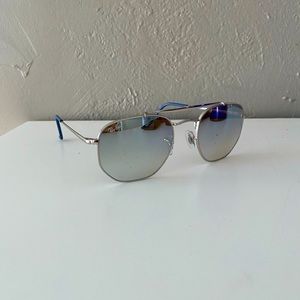 Trendy hexagonal Marshal Ray•Ban